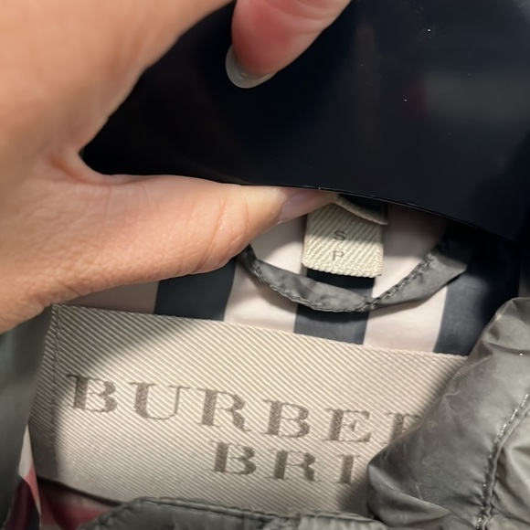 Brand new Burberry jacket - Picture 2 of 6